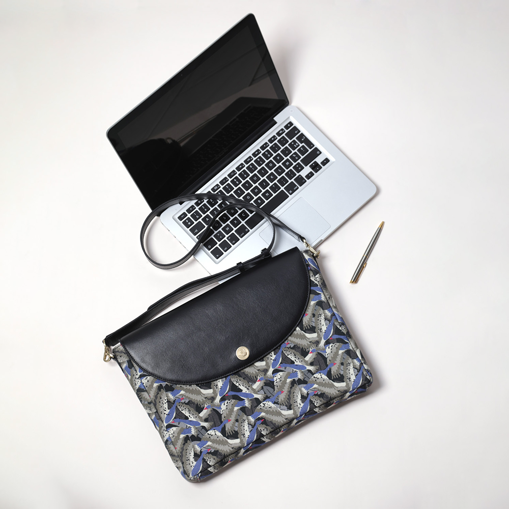 MOON LAPTOP BAG
