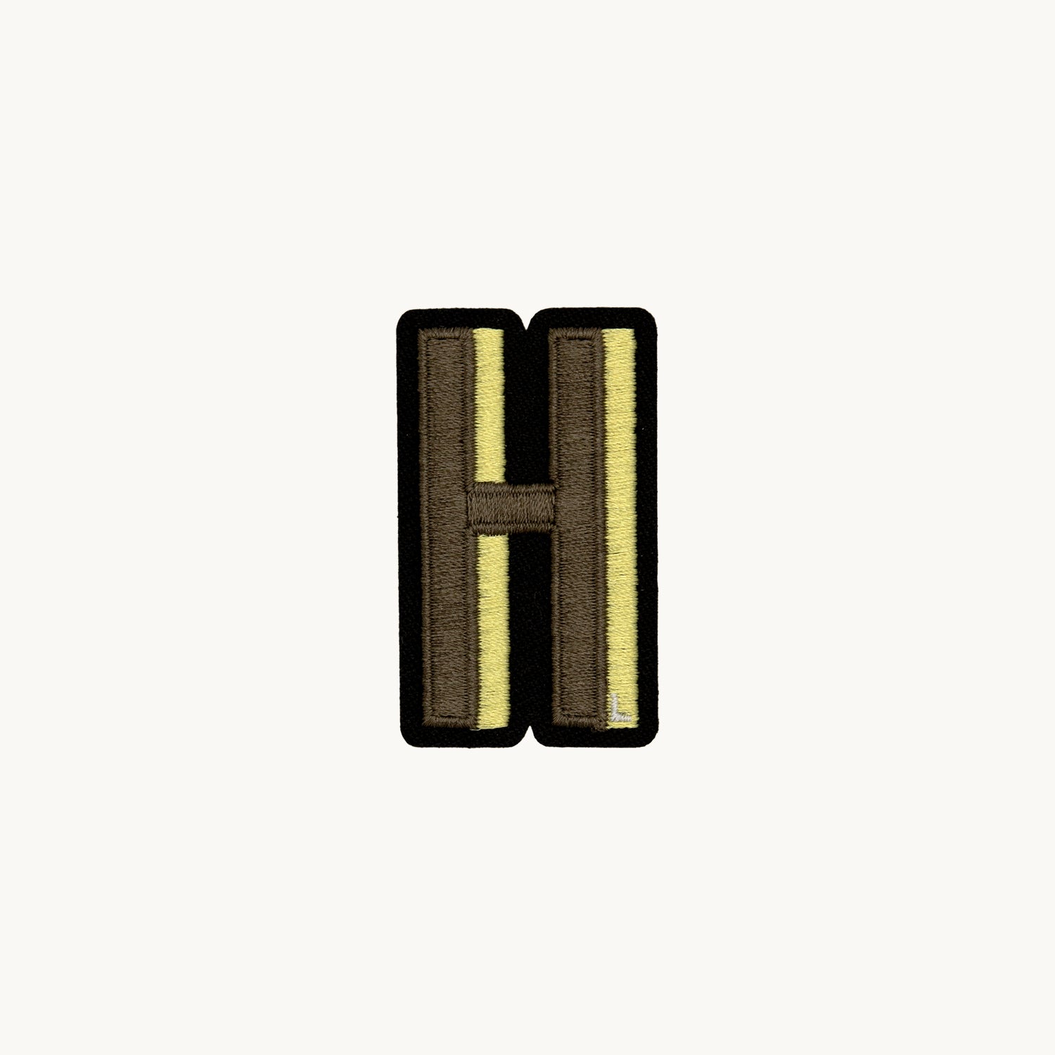 STICKER - LETTER H – Louvini Pro